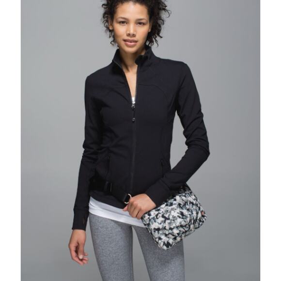 Lululemon Hip To Be Free Polyester Bag In Mystic Jungle Crossbody Or Waist Bag - Picture 1 of 10